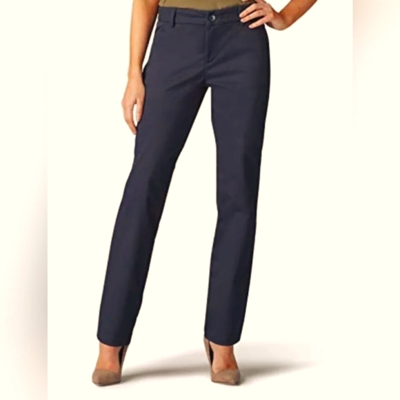 NWT Lee Wrinkle Free Straight Mid-Rise Imperial Black Chino Slacks Pants Size 16 - Picture 1 of 6